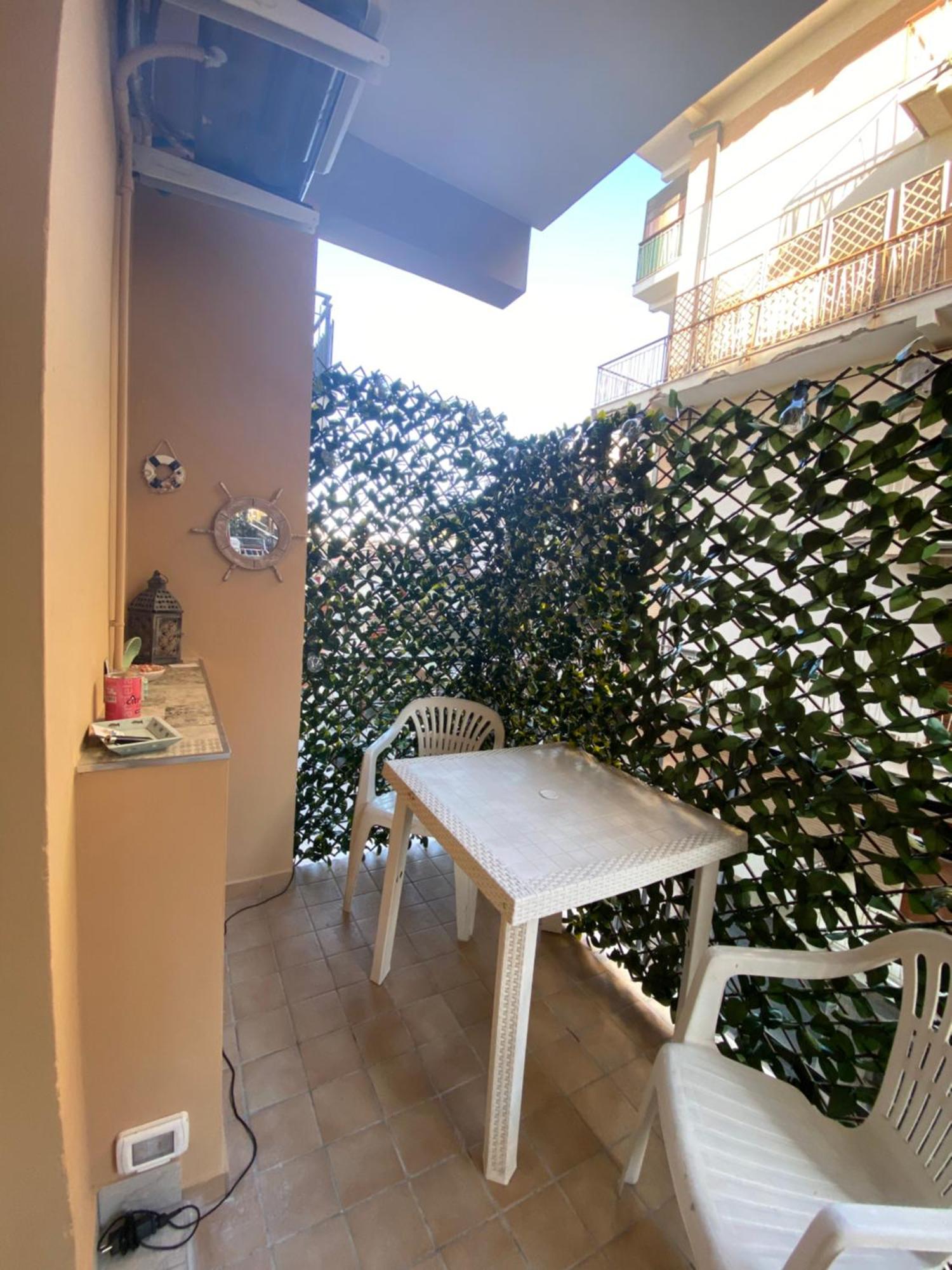 Bed and Breakfast Mare D'Amare Сан-Бенедетто-дель-Тронто Екстер'єр фото
